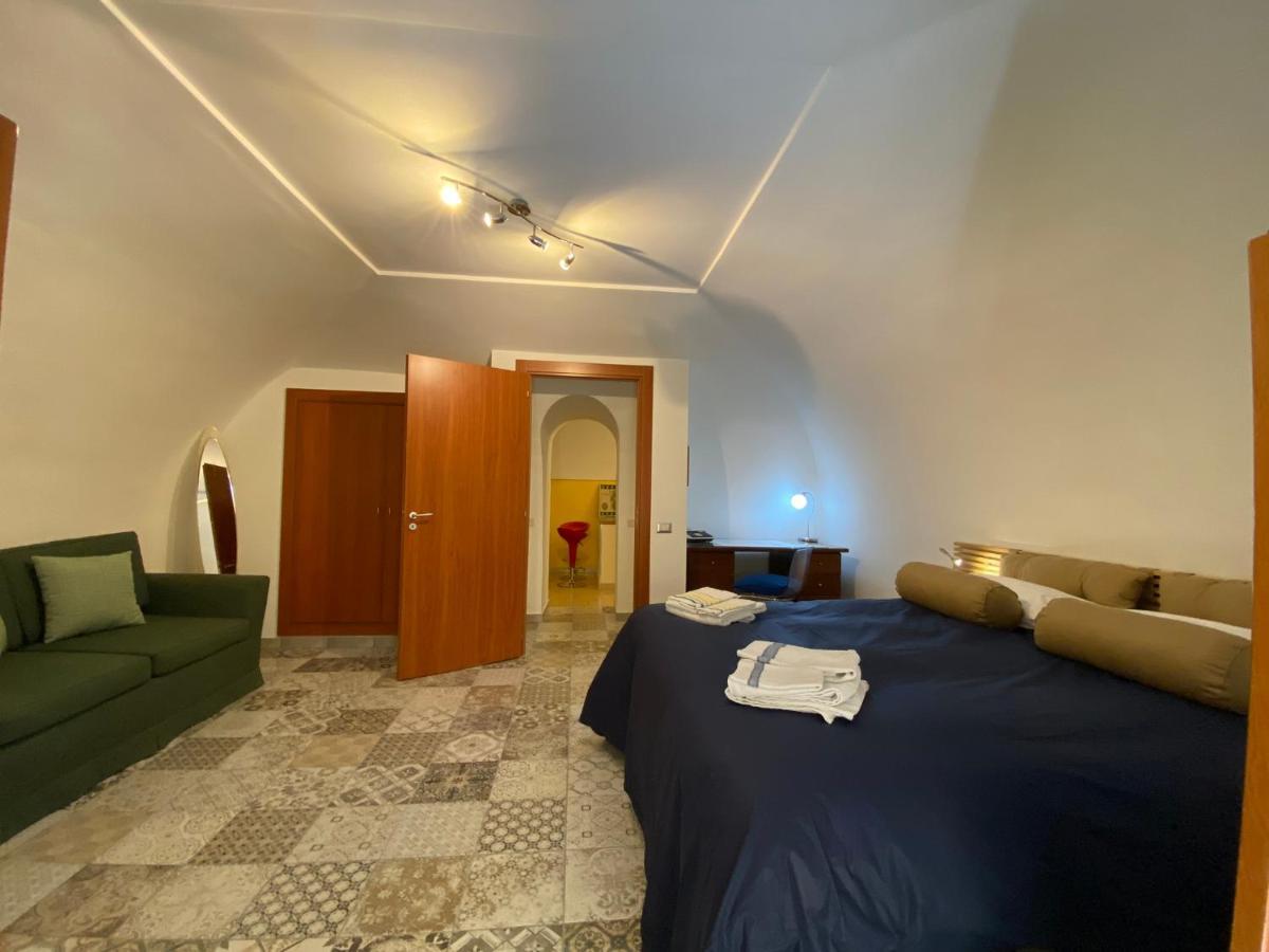 Angeli's Napoli